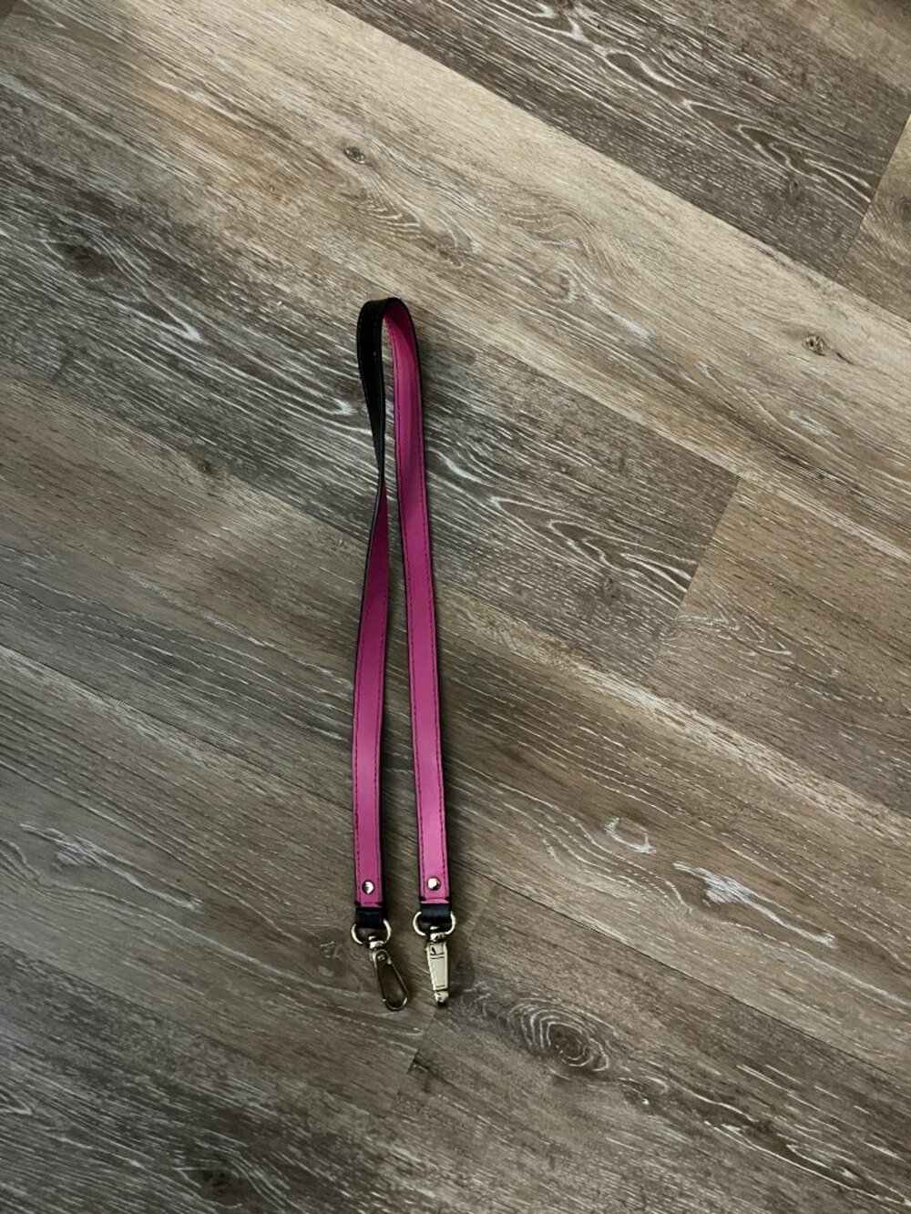 Black Pink Reversible Leather Replacement Crossbody Purse Strap Gold Hardware - Picture 2 of 4
